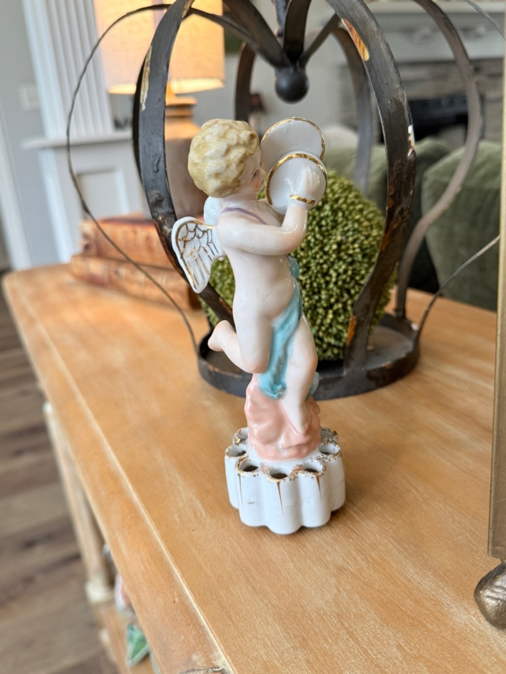Vintage Porcelain Cherub Flower Frog - Picture 8 of 14